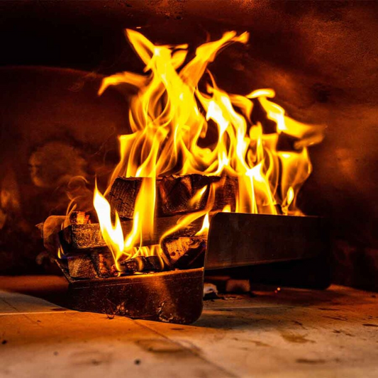 7 Essential Tools for a Perfect Wood-Fired Pizza