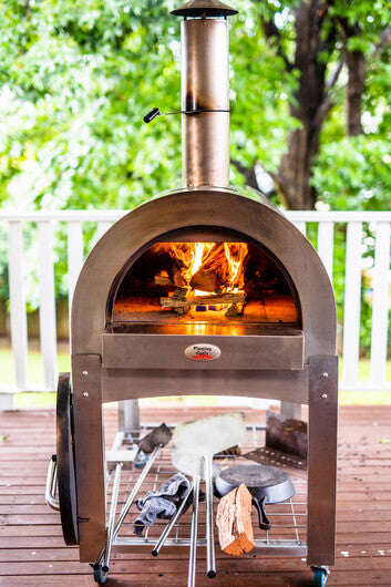 Wood Fired Pizza Oven - Flaming Coals